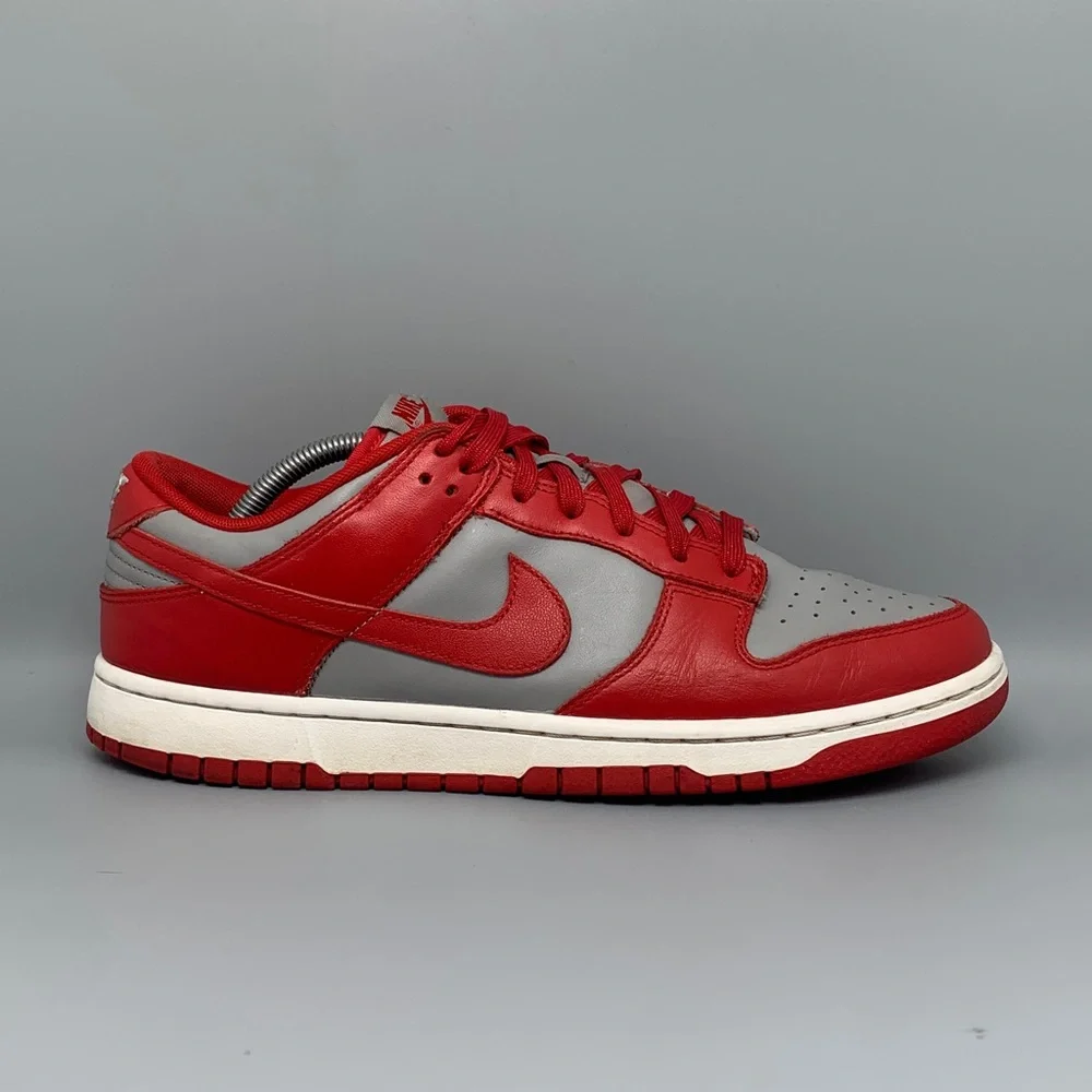 Nike Dunk Low “UNLV”‎ Medium Grey Varsity Red DD1391-002 Men’s Sz 11